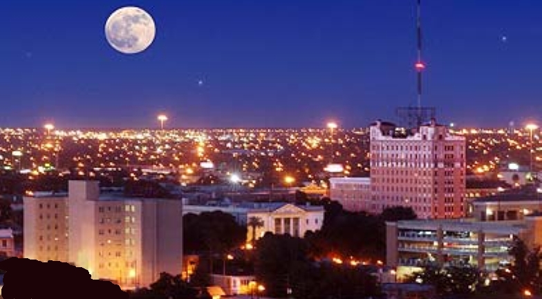 Laredo, Texas skyline near the United States–Mexico border